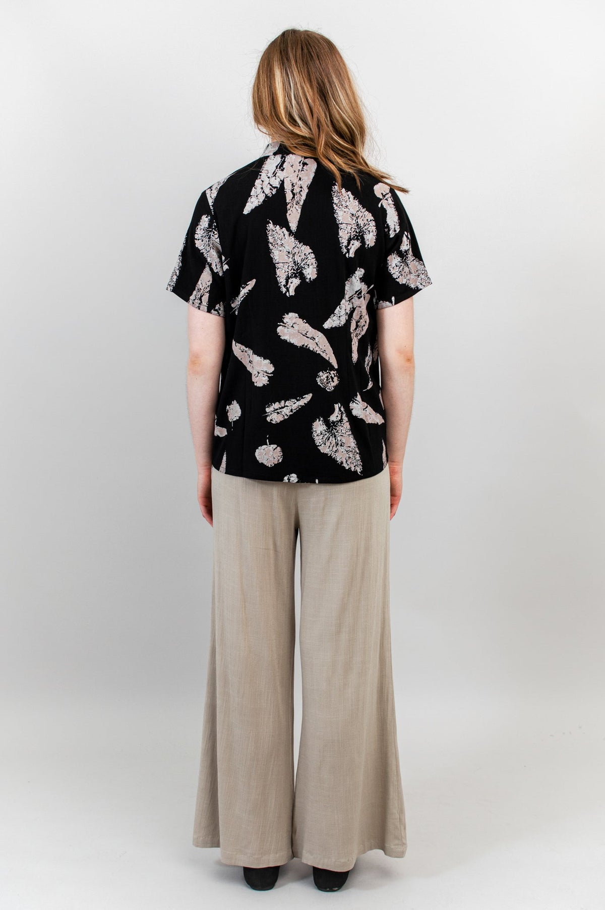 Debra Top, Leaf Shadow, Linen Bamboo - Final Sale