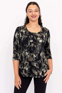 Front view of model wearing Jazz 3/4 sleeve abstract print bamboo top