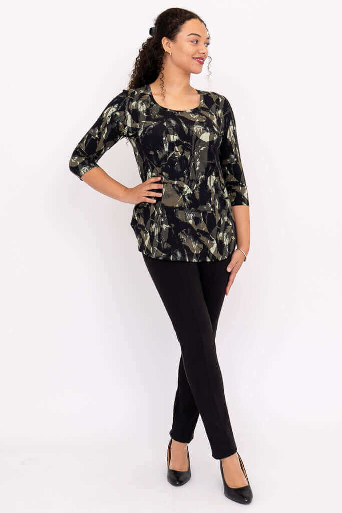 Side view of model wearing Jazz 3/4 sleeve abstract print bamboo top