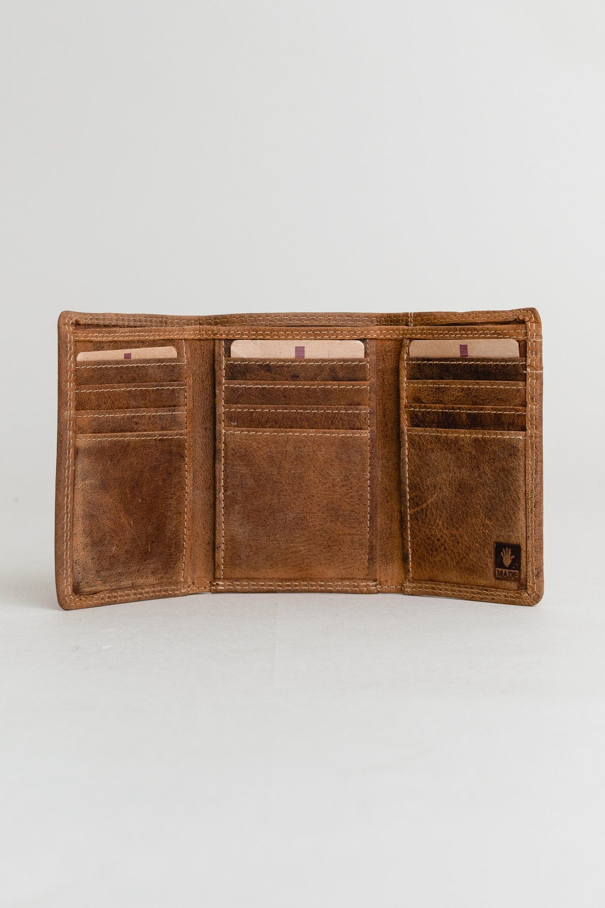 Adrian Klis 225 Trifold, Buffalo Leather