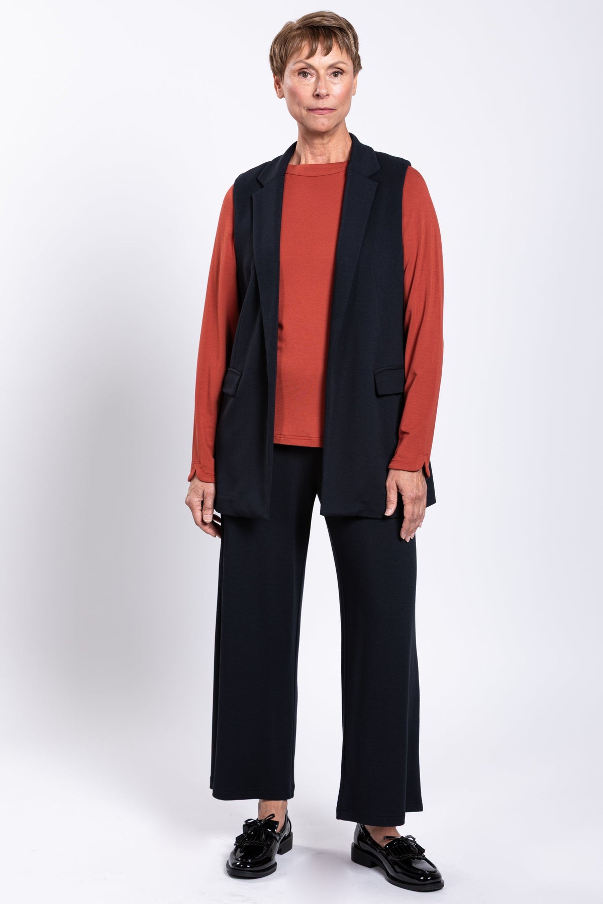 Ana Vest, Black, Modal