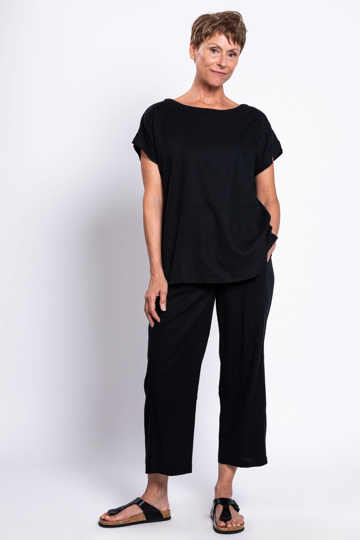 Aria Tee, Black, Linen Viscose