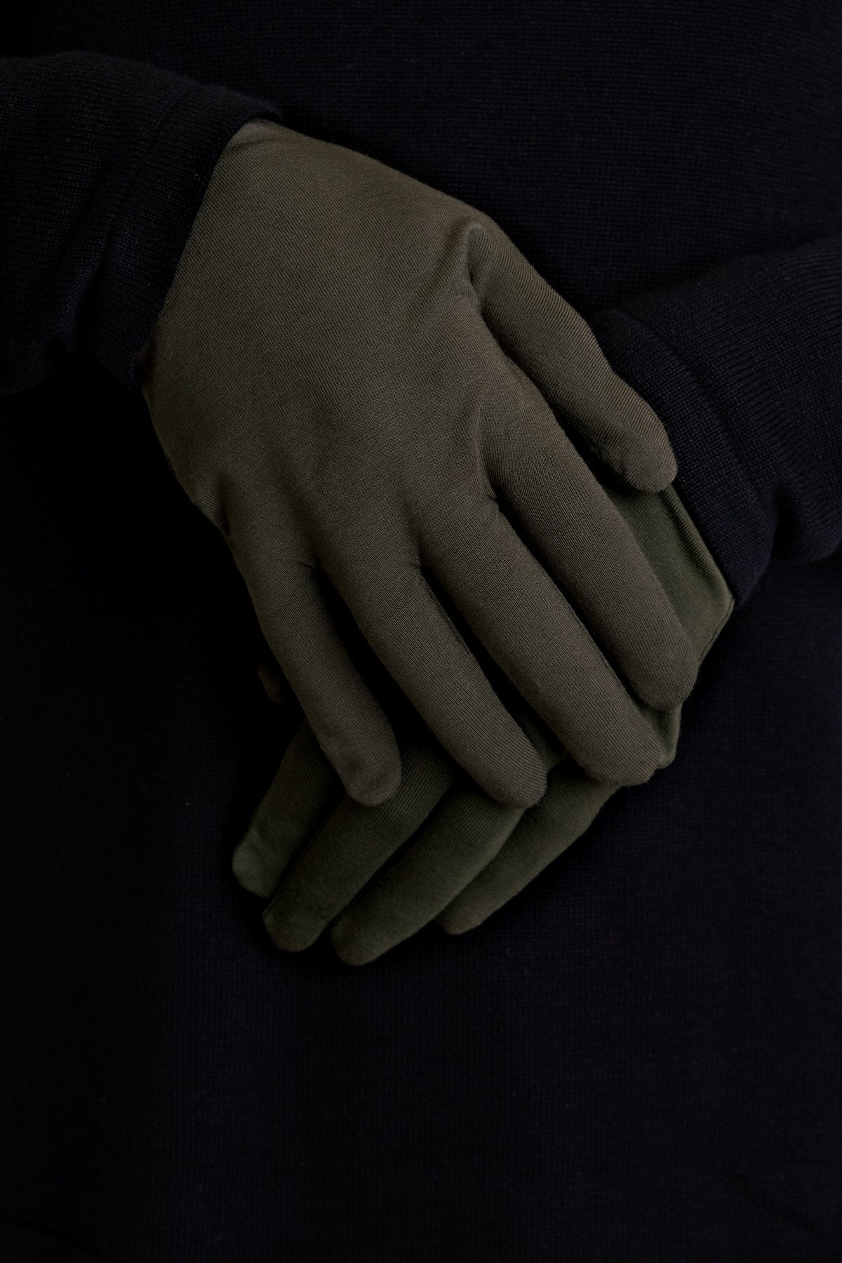 Khaki green natural bamboo fiber women's gloves.