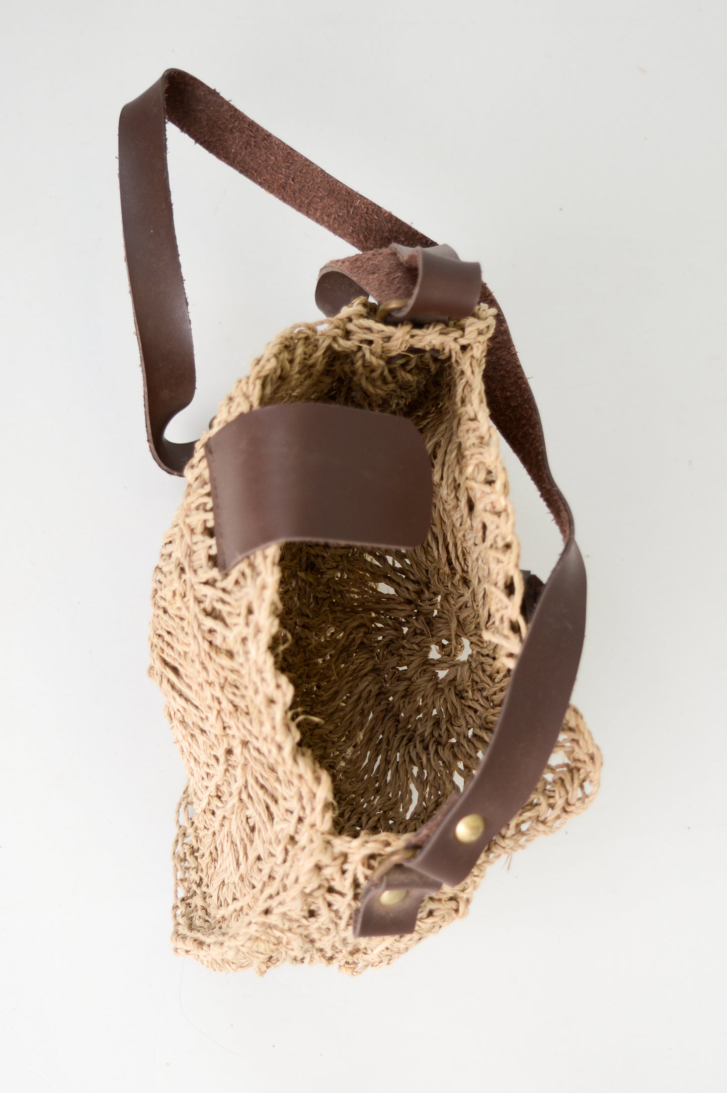 Circle rattan purse online