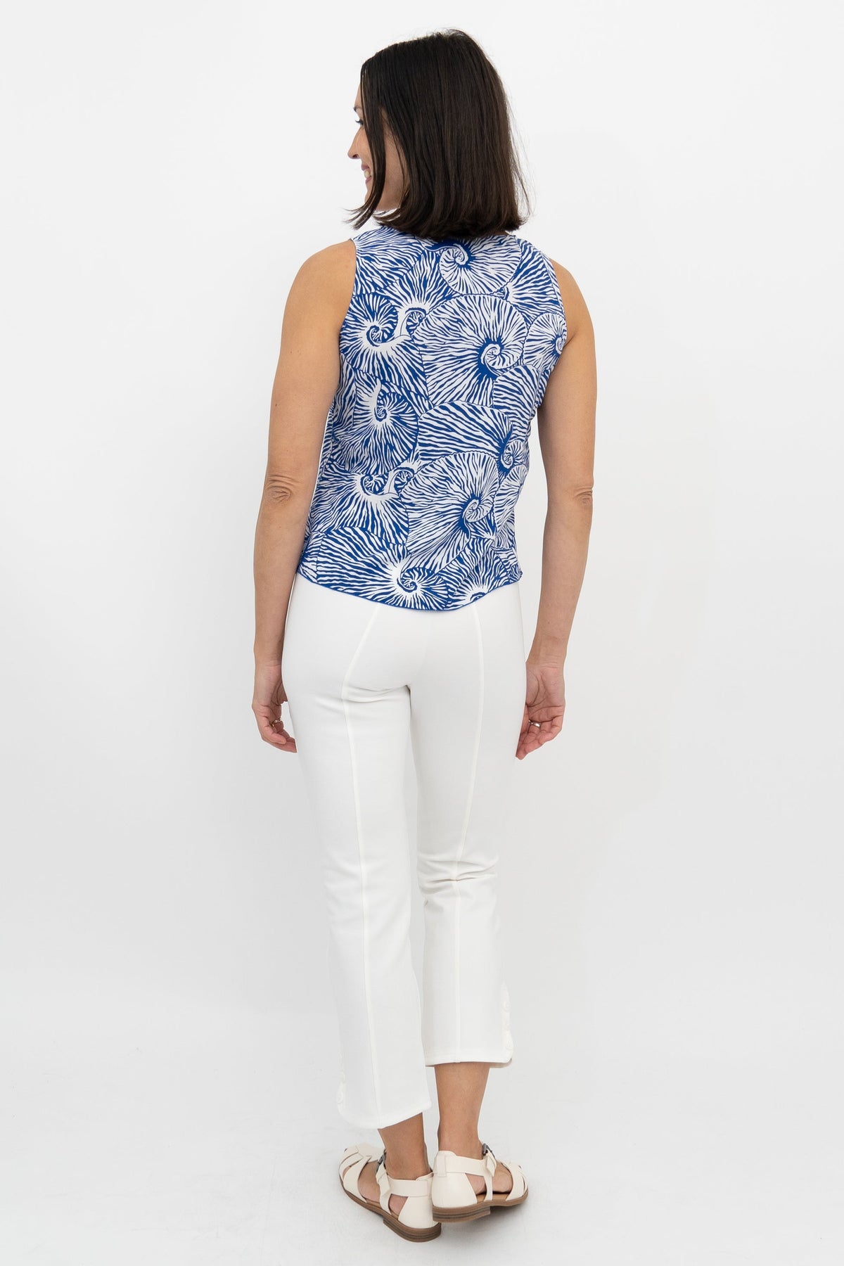 Dee Tank, Indigo Whirl