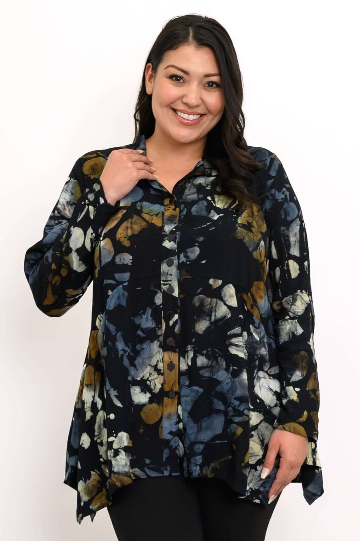 Front close-up view of woman wearing Laney Blouse in midnight marble print