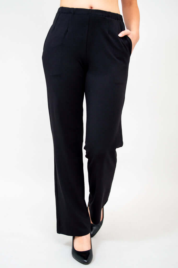 Front view of model wearing black Susan Pant with straight legs and pockets
