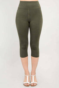 Front view of olive green Riley Capri Legging on model