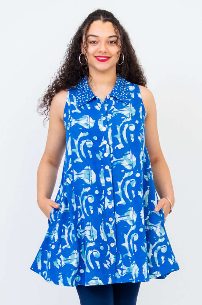 Front view of model wearing blue patterned sleeveless Cissy Tank