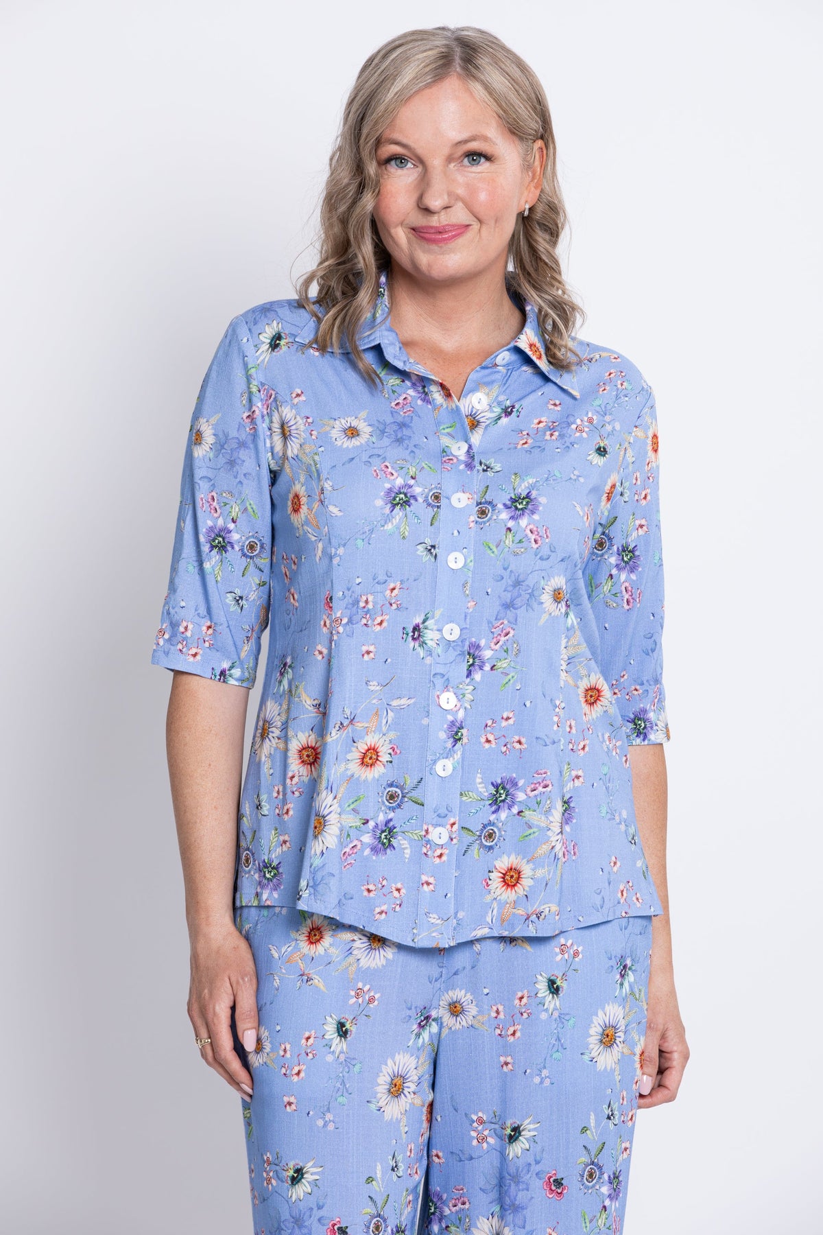 Lorine Blouse, Peri Daisy, Linen Bamboo