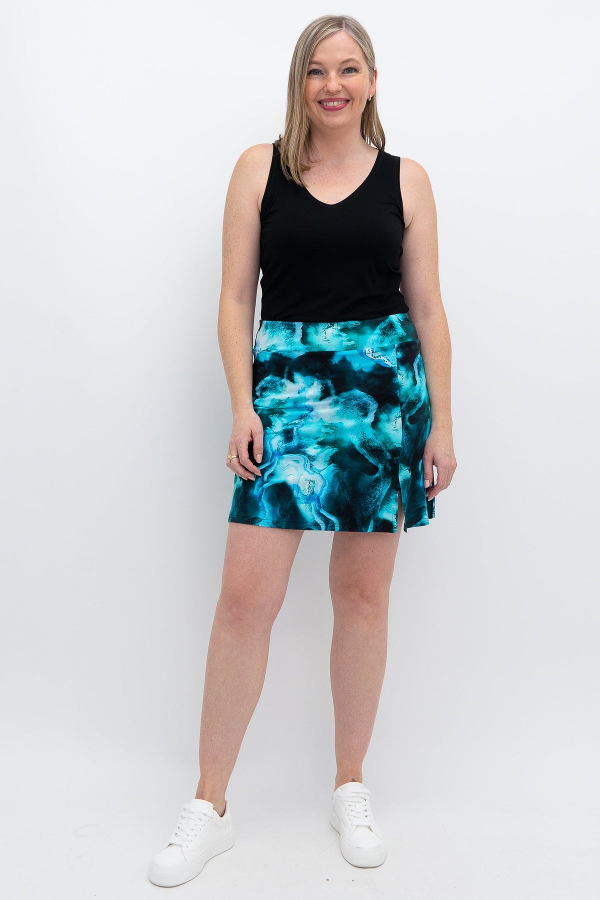 Melly Skort, Charisma, Bamboo