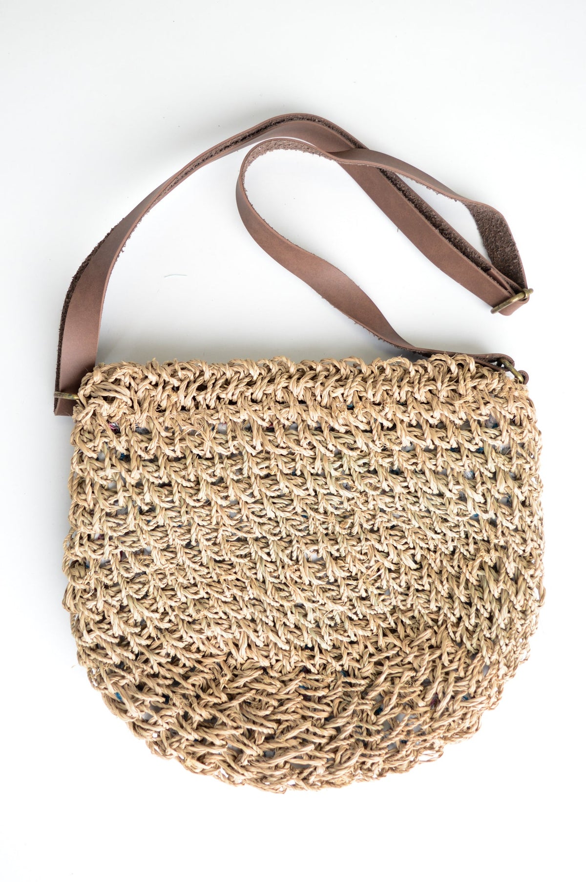Mouni Hand Woven Rattan Purse