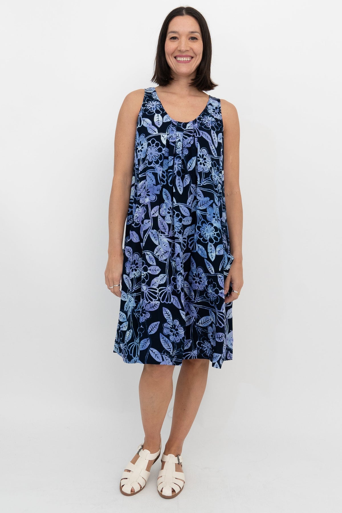 Peachy Dress, Lav Intro