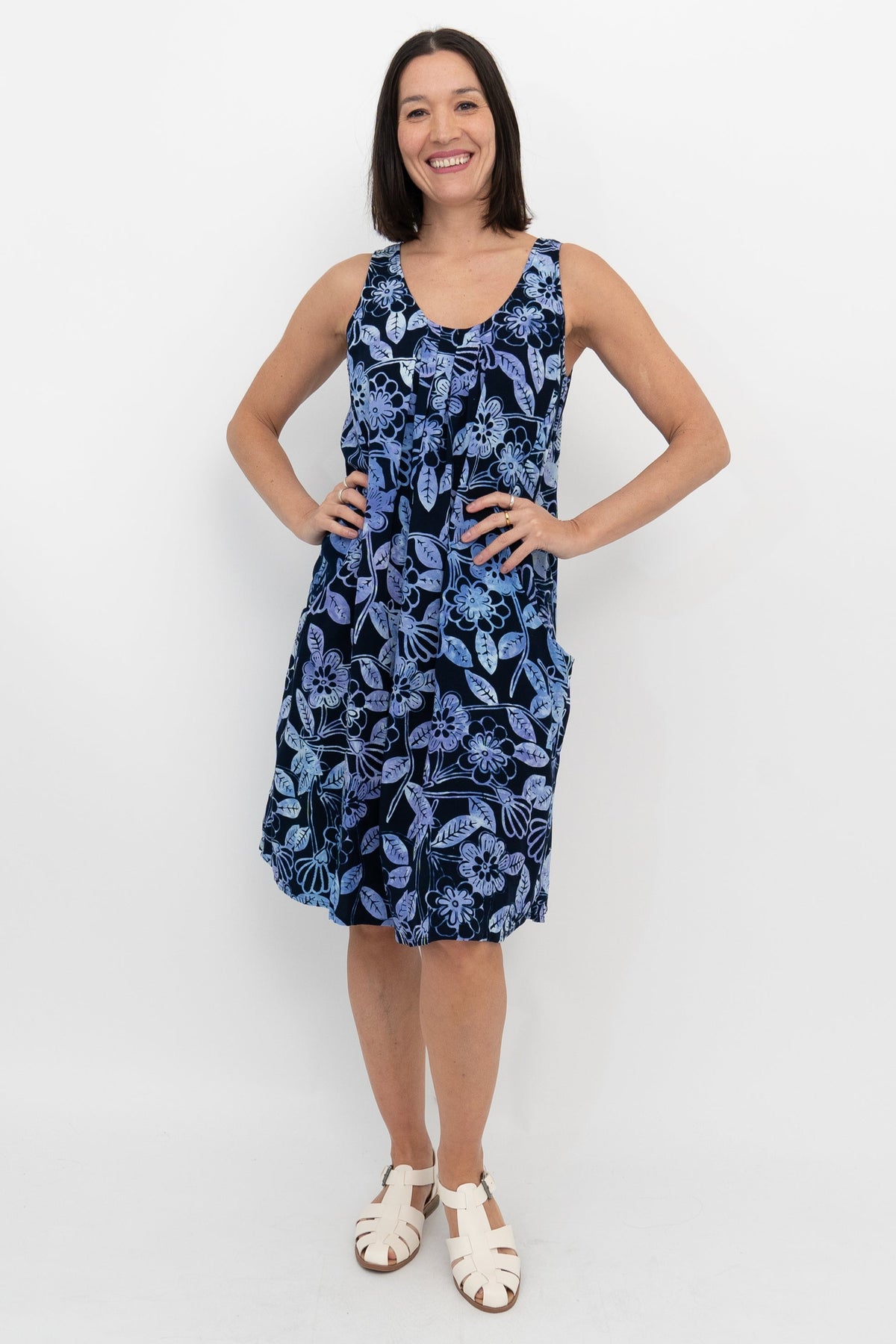 Peachy Dress, Lav Intro