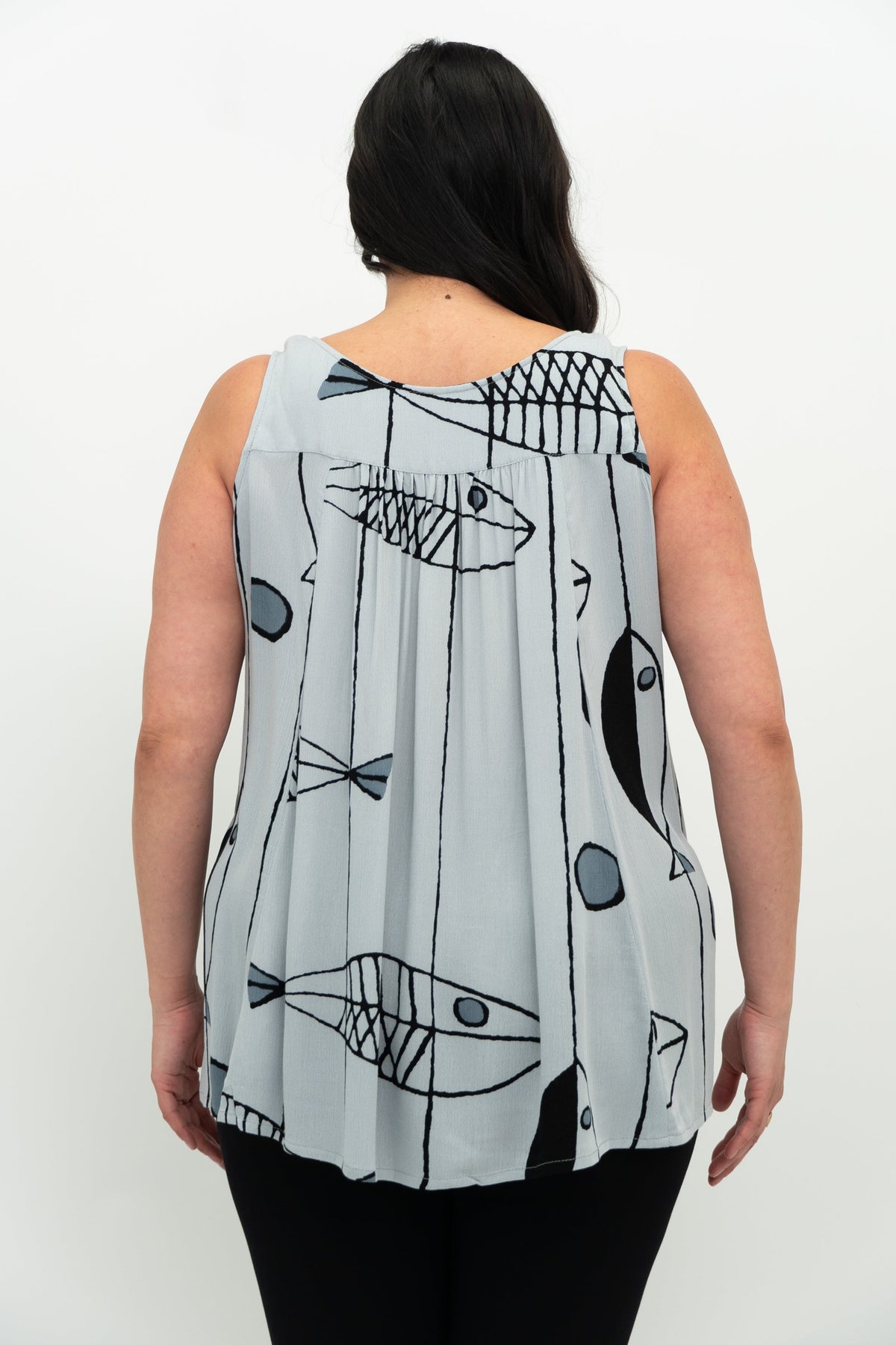 Peachy Tank, BW Feeling