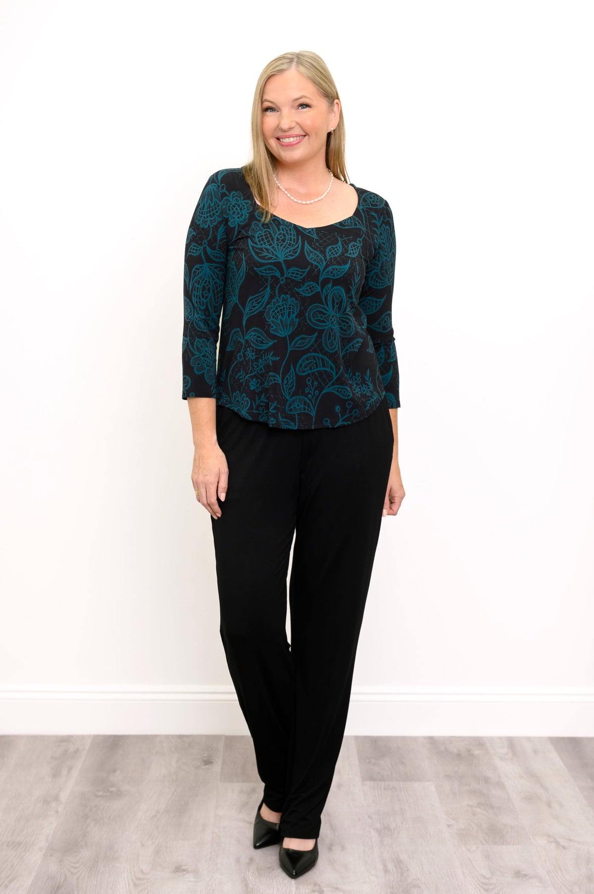 Ritzy 3/4 Top, Teal Boscage, Bamboo