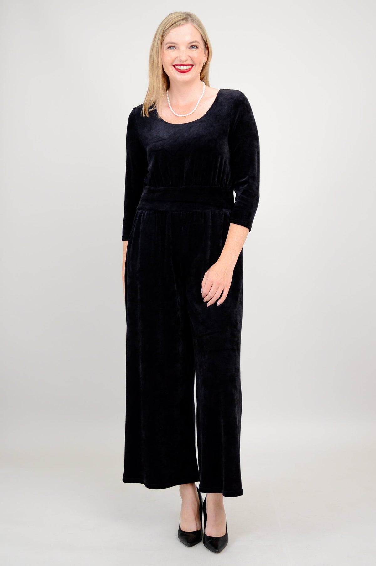 Jolin Velvet Jumpsuit, Black