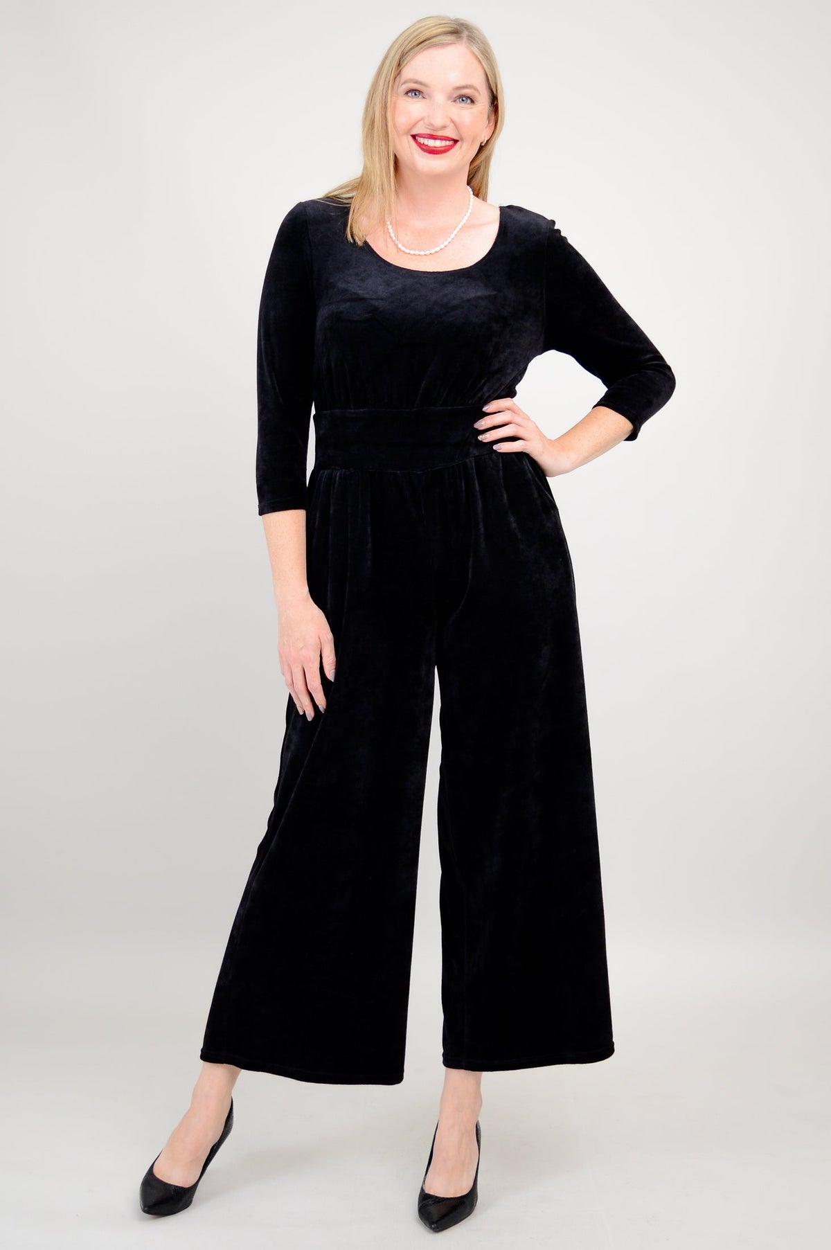 Jolin Velvet Jumpsuit, Black