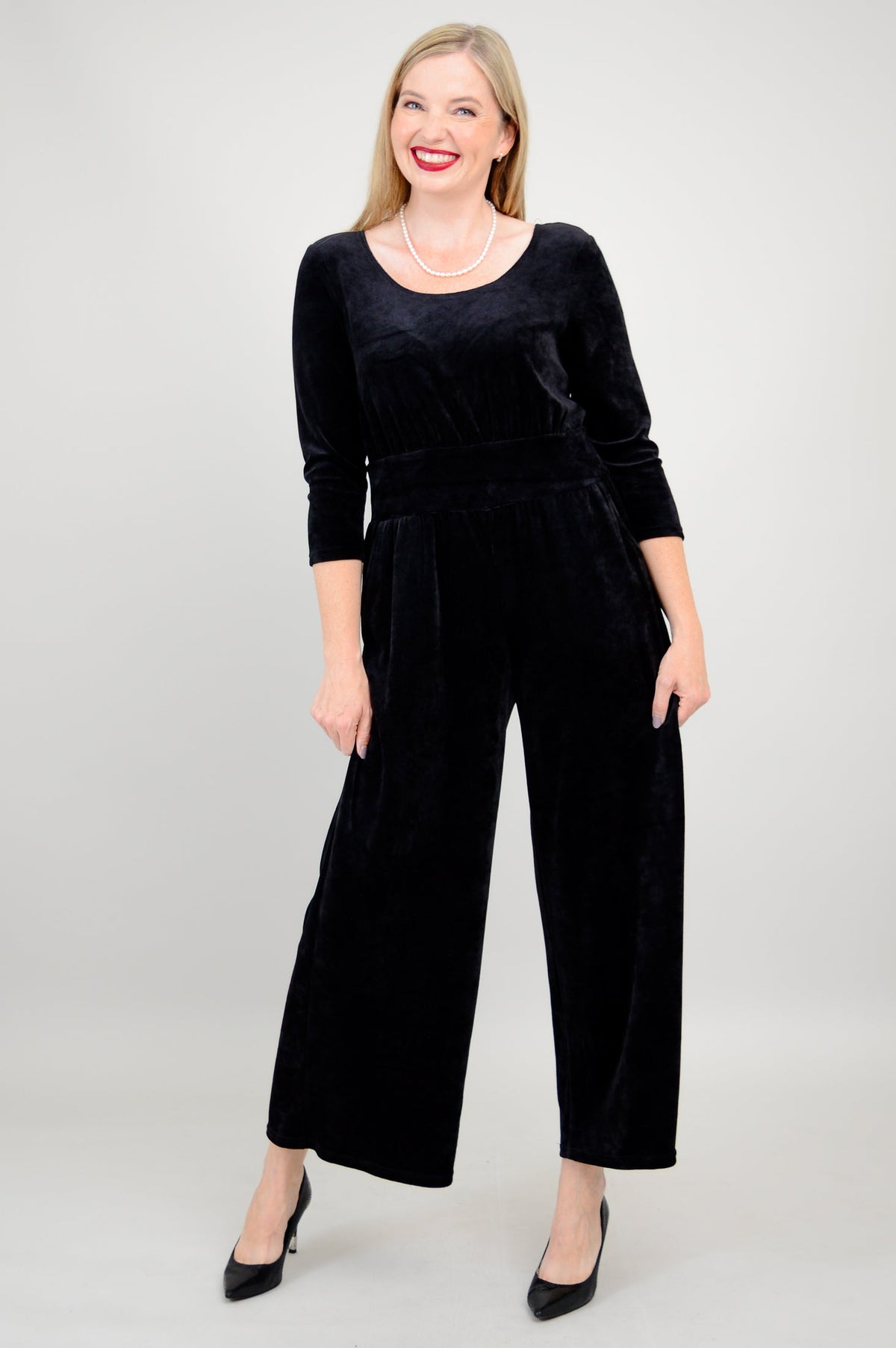 Jolin Velvet Jumpsuit, Black