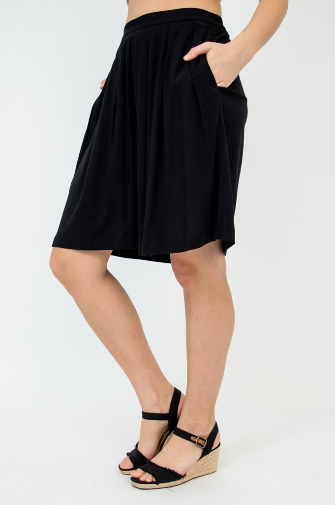 Betty Shorts, Black, Linen Bamboo