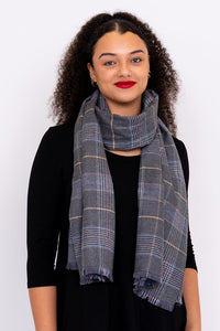 Cozy Scarf, Dark Grey Tartan