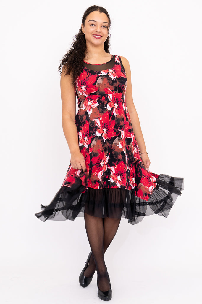Danube Dress, Lipstick Poinsetta, Bamboo
