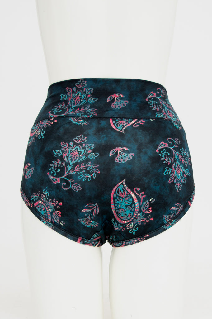 La Gaunche, Persia, Bamboo