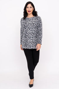 Margie Top, BW Leopard, Bamboo