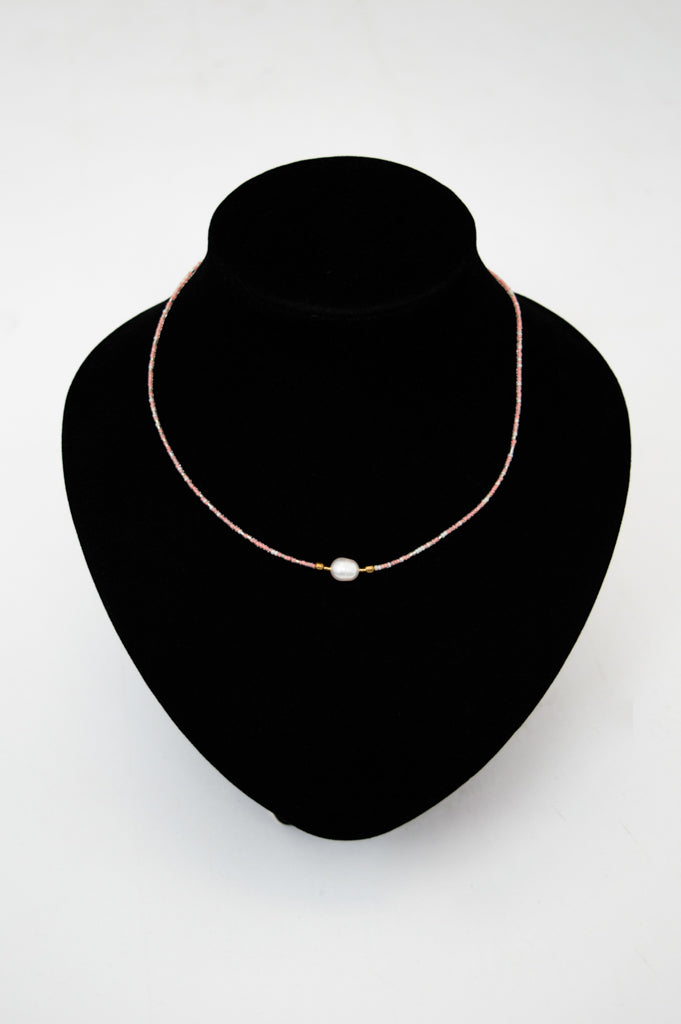 Short Necklaces - One Pearl