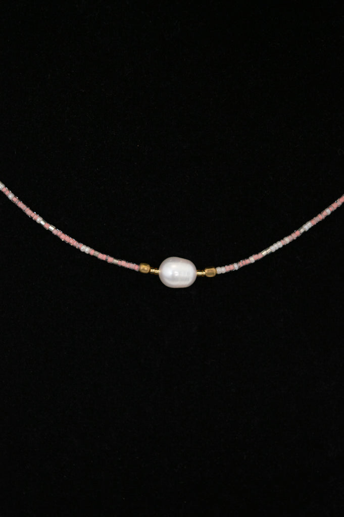 Short Necklaces - One Pearl