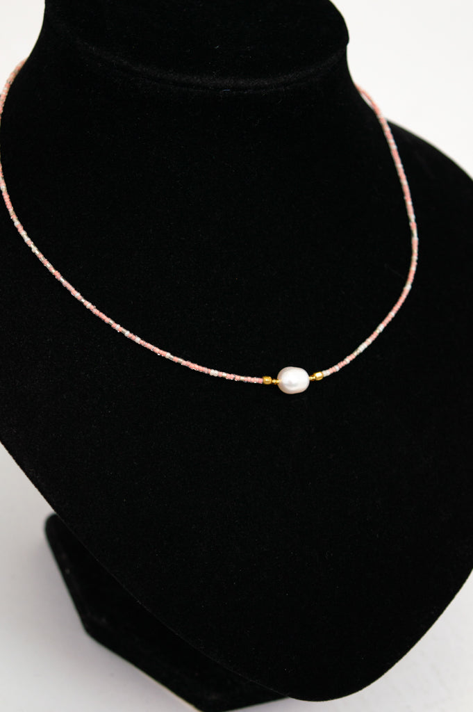 Short Necklaces - One Pearl