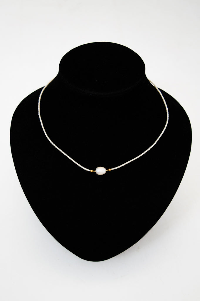 Short Necklaces - One Pearl
