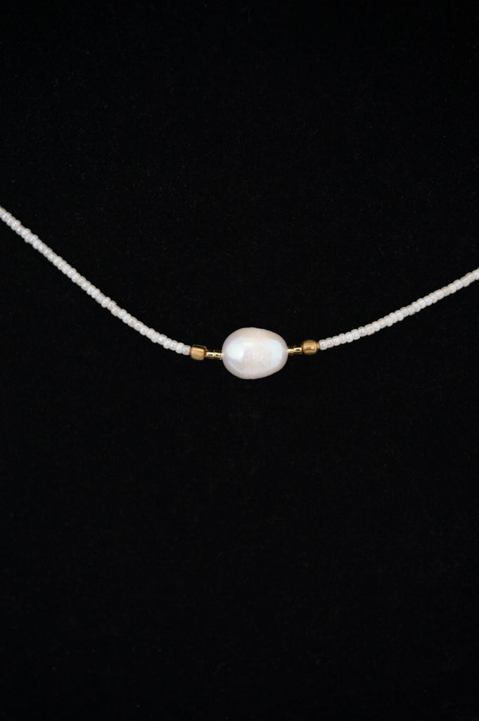 Short Necklaces - One Pearl