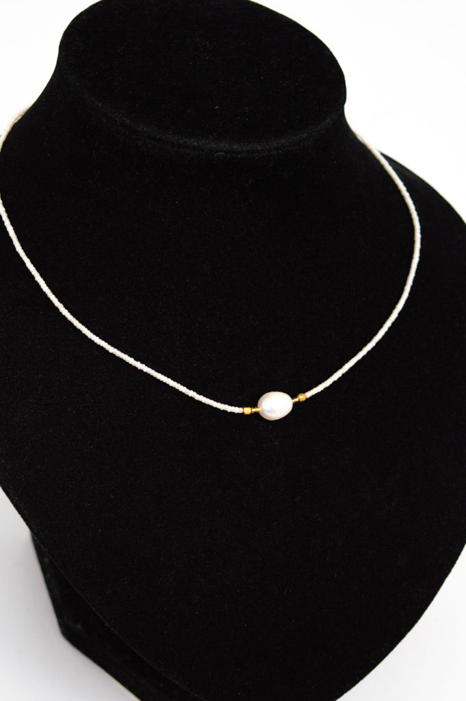 Short Necklaces - One Pearl