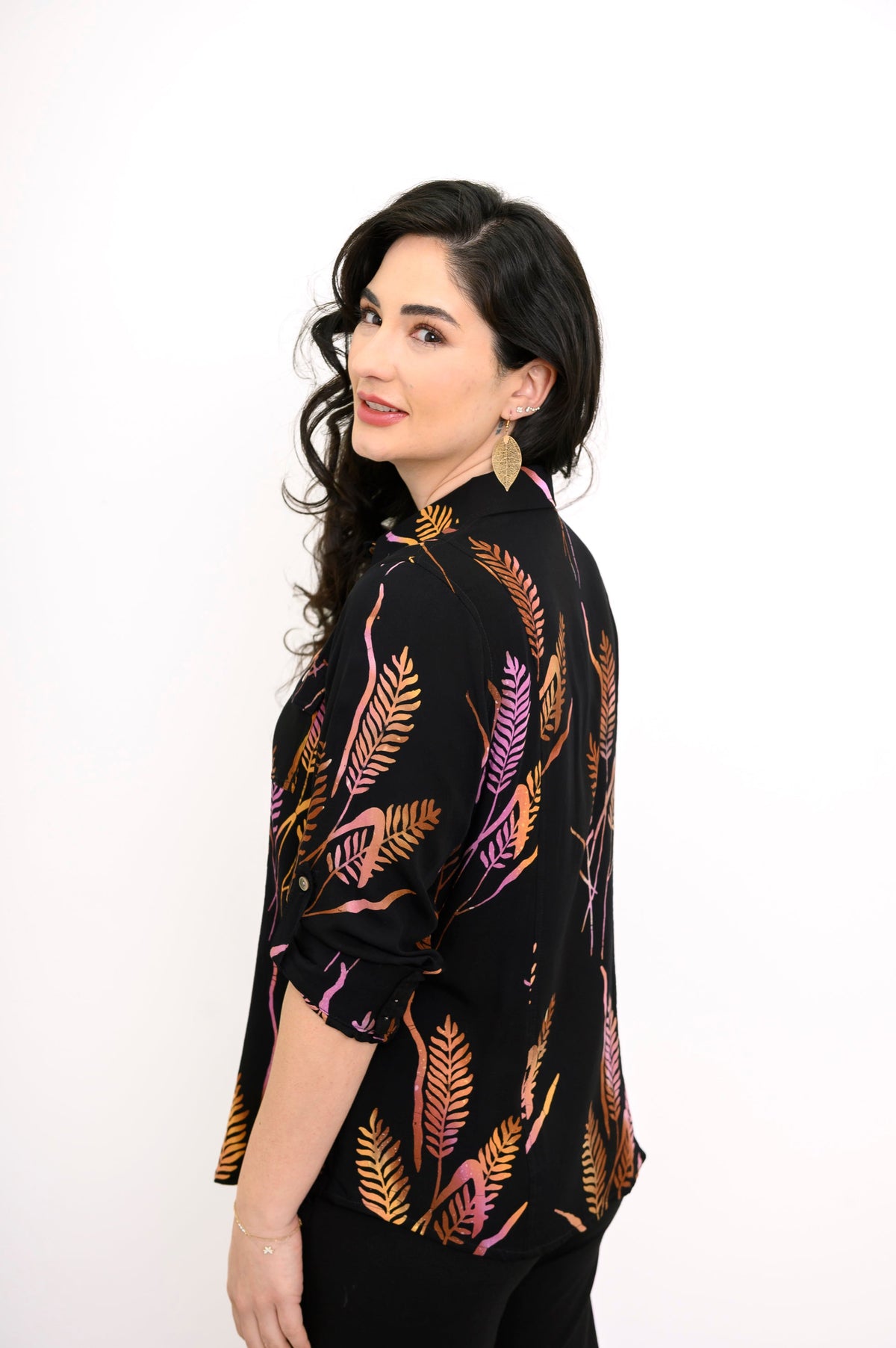 Wendy Blouse, Leaf Talk