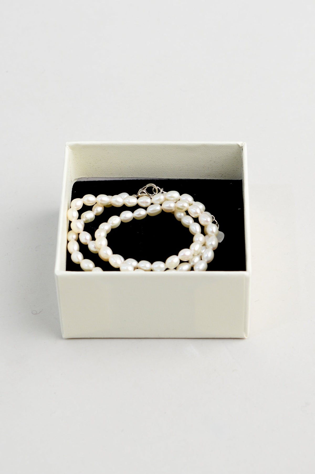 White Pearl Necklace with White Gift Box