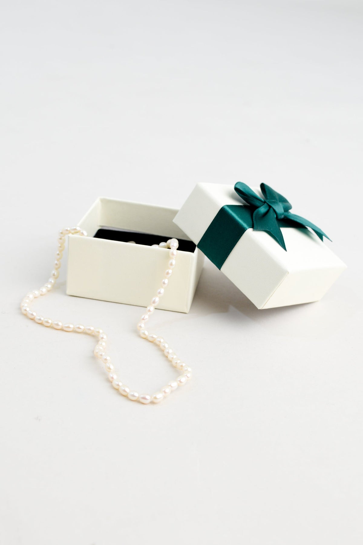 White Pearl Necklace with White Gift Box