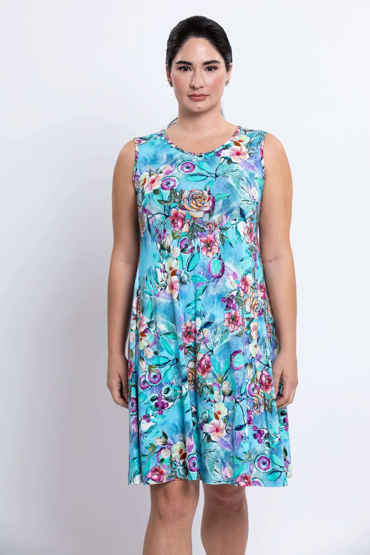 Close-up front view of model in Willow Floral Aqua Dress
